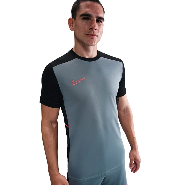 Camiseta Nike Academy 25