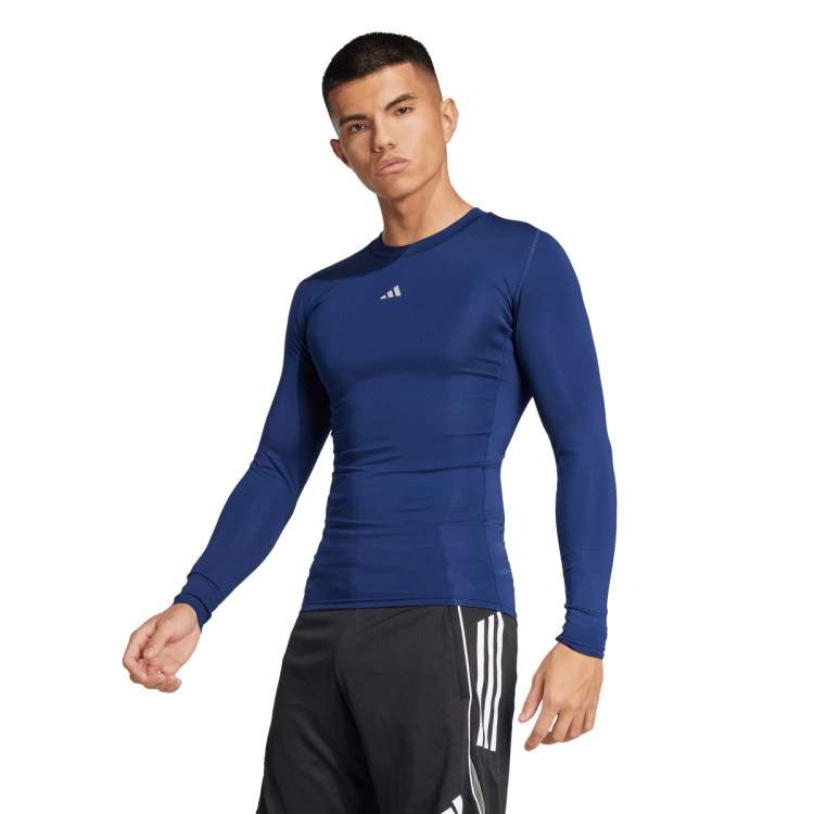 Camiseta adidas Techfit M/L