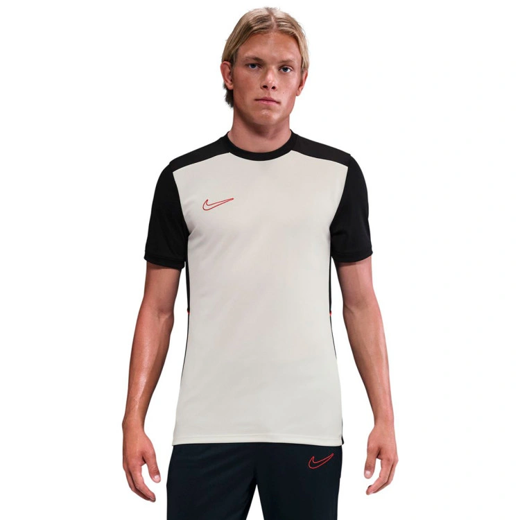 Camiseta Nike Academy 25