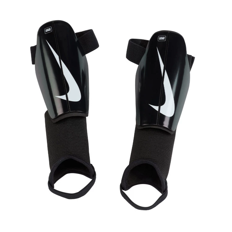 Espinillera Nike Charge Guard Niño