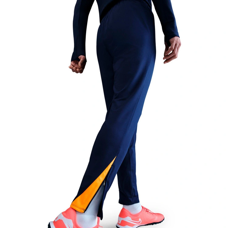 Pantalón largo Nike Strike