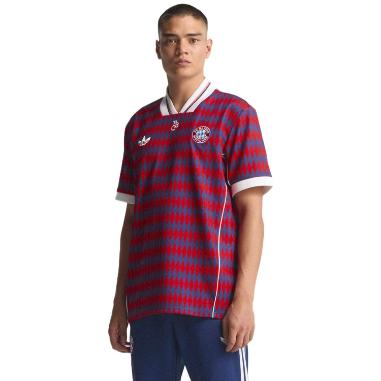 Camiseta adidas FC Bayern Lifestyler Fanswear 2025-2026