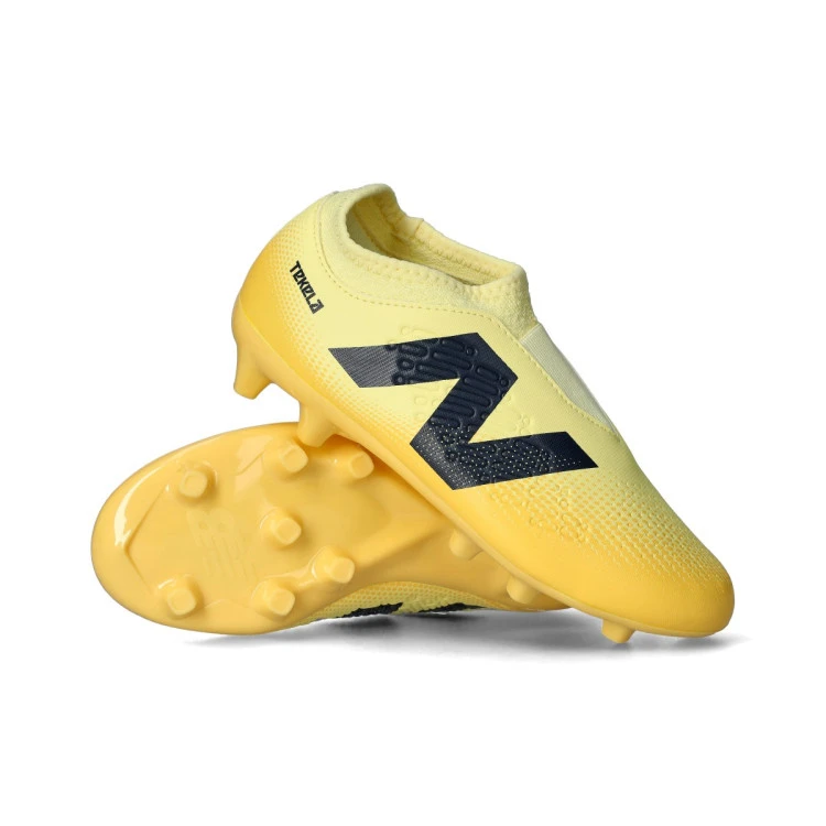 Bota New Balance Tekela Magique FG V4+ Niño