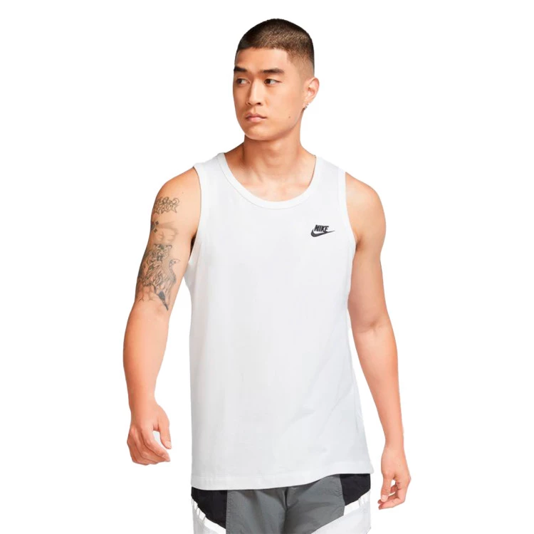 Camiseta Nike Sportswear Club