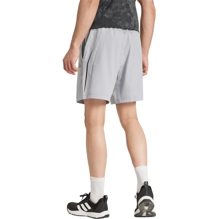 Pantalón corto adidas Tech App