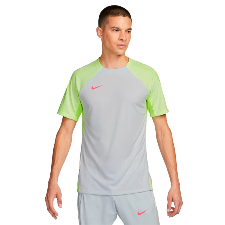Camiseta Nike Dri-Fit Strike