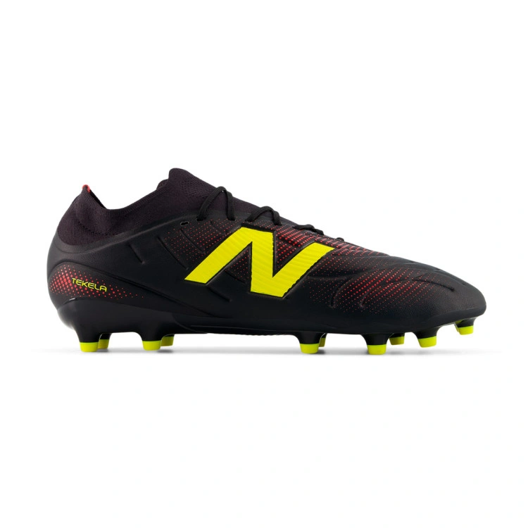 Bota New Balance Tekela Team Low Laced MG V5