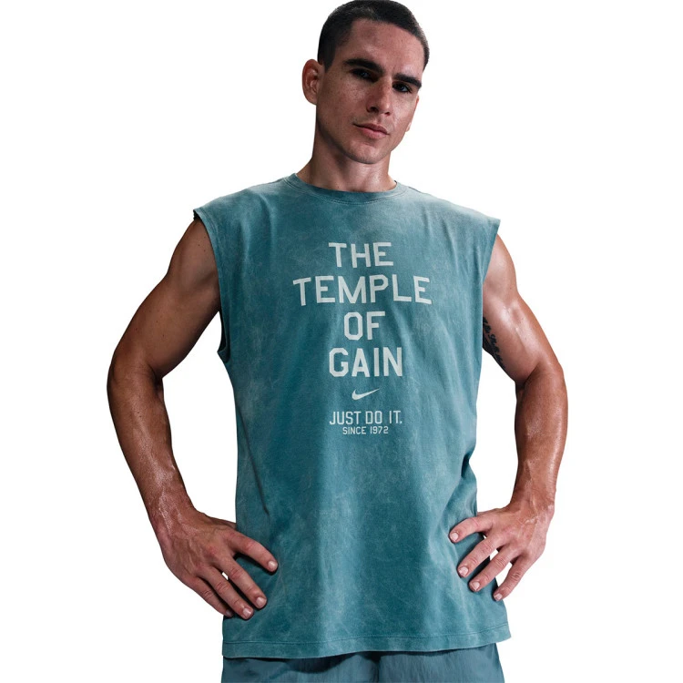 Camiseta Nike Small Logo