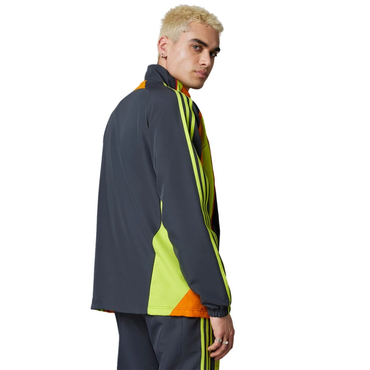 Chaqueta adidas Los Angeles Fanswear NTS Radio