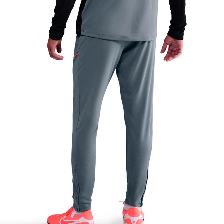 Pantalón largo Nike Academy 25