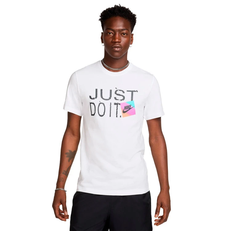 Camiseta Nike Sportswear Just Do It