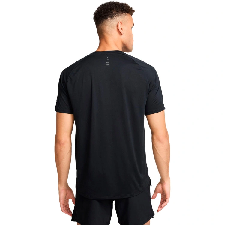 Camiseta Nike Stride