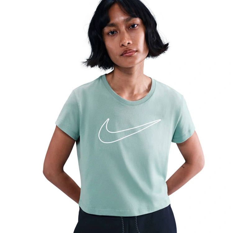 Camiseta Nike Sportswear Club Mujer