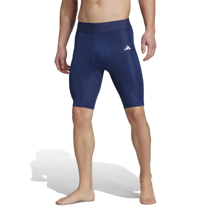 Malla corta adidas Techfit