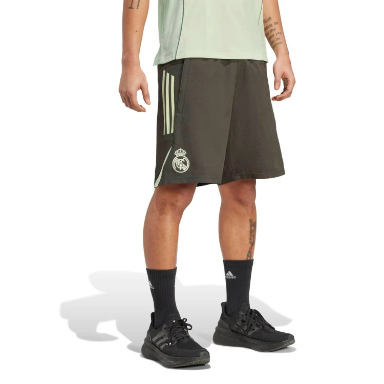 Pantalón corto adidas Real Madrid Press/Travel 2025-2026