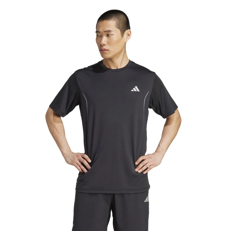 Camiseta adidas Tech Apparel