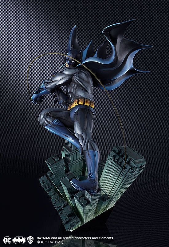 Batman - Art Respect: Batman 1/6 Scale Figure