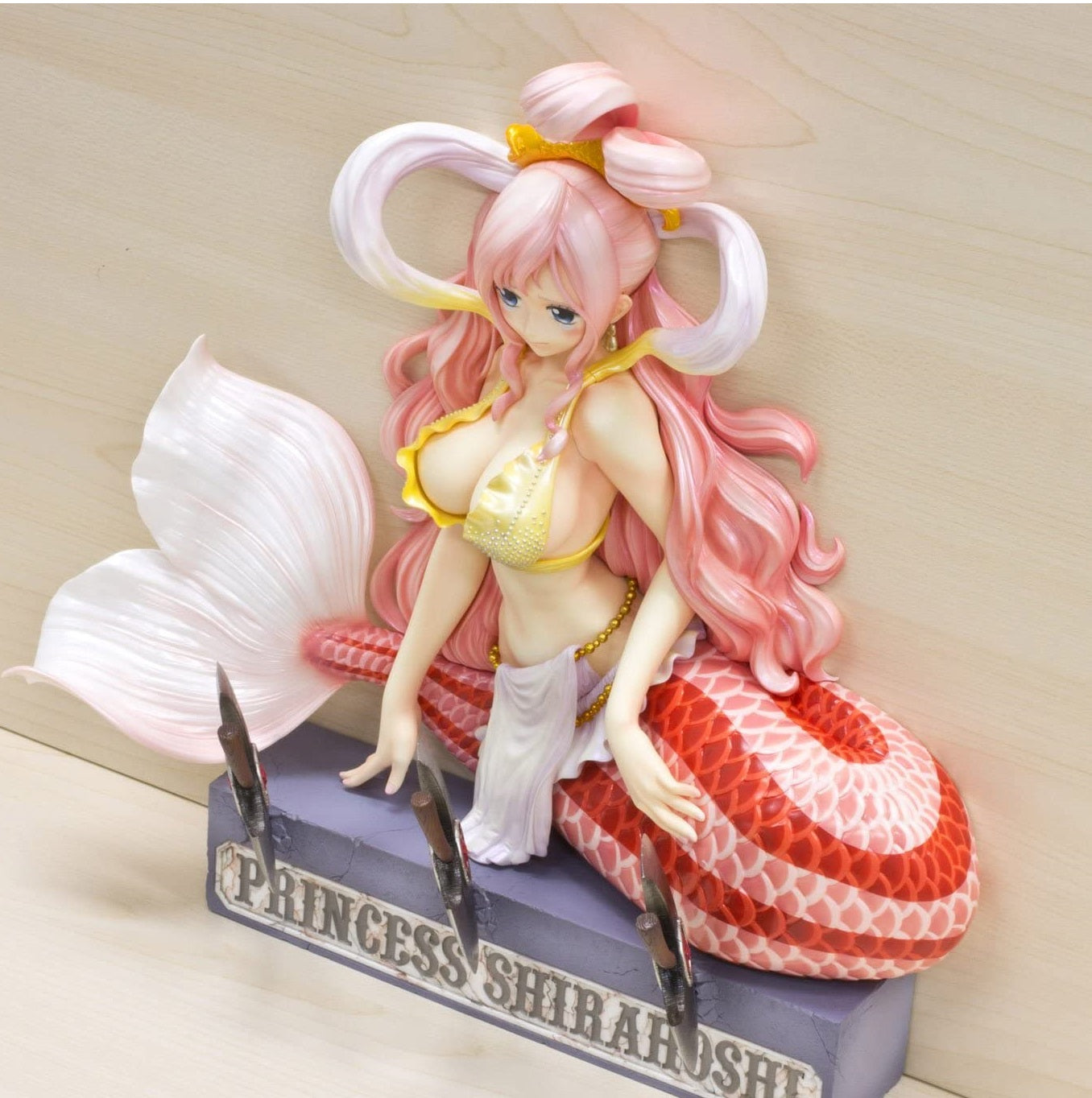 ONE PIECE HO.O.K. DX - Princess Shirahoshi Complete Figure