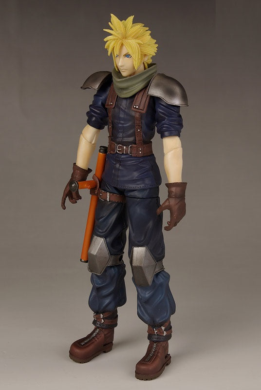 Crisis Core: Final Fantasy VII - Play Arts: Cloud Strife