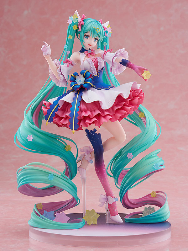 Creators Collection Figure