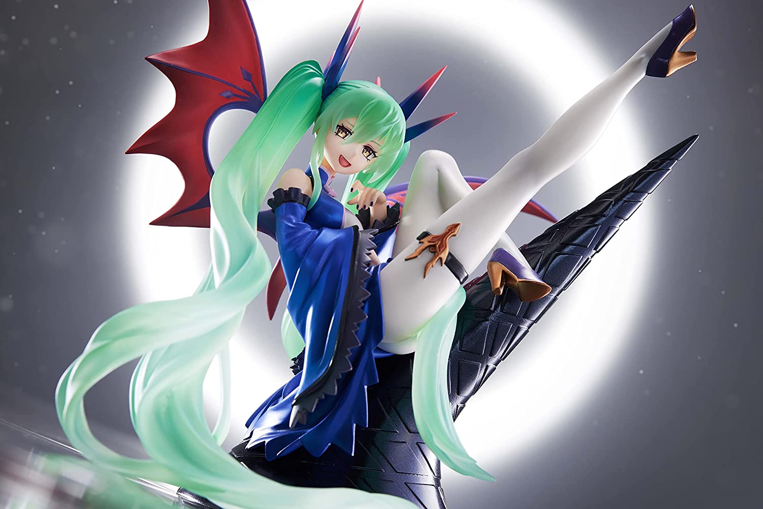 TENITOL Hatsune Miku Dark Complete Figure