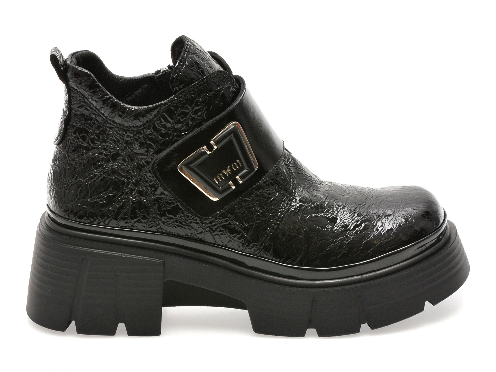 Ghete GRYXX negre, 387632, din piele naturala lacuita