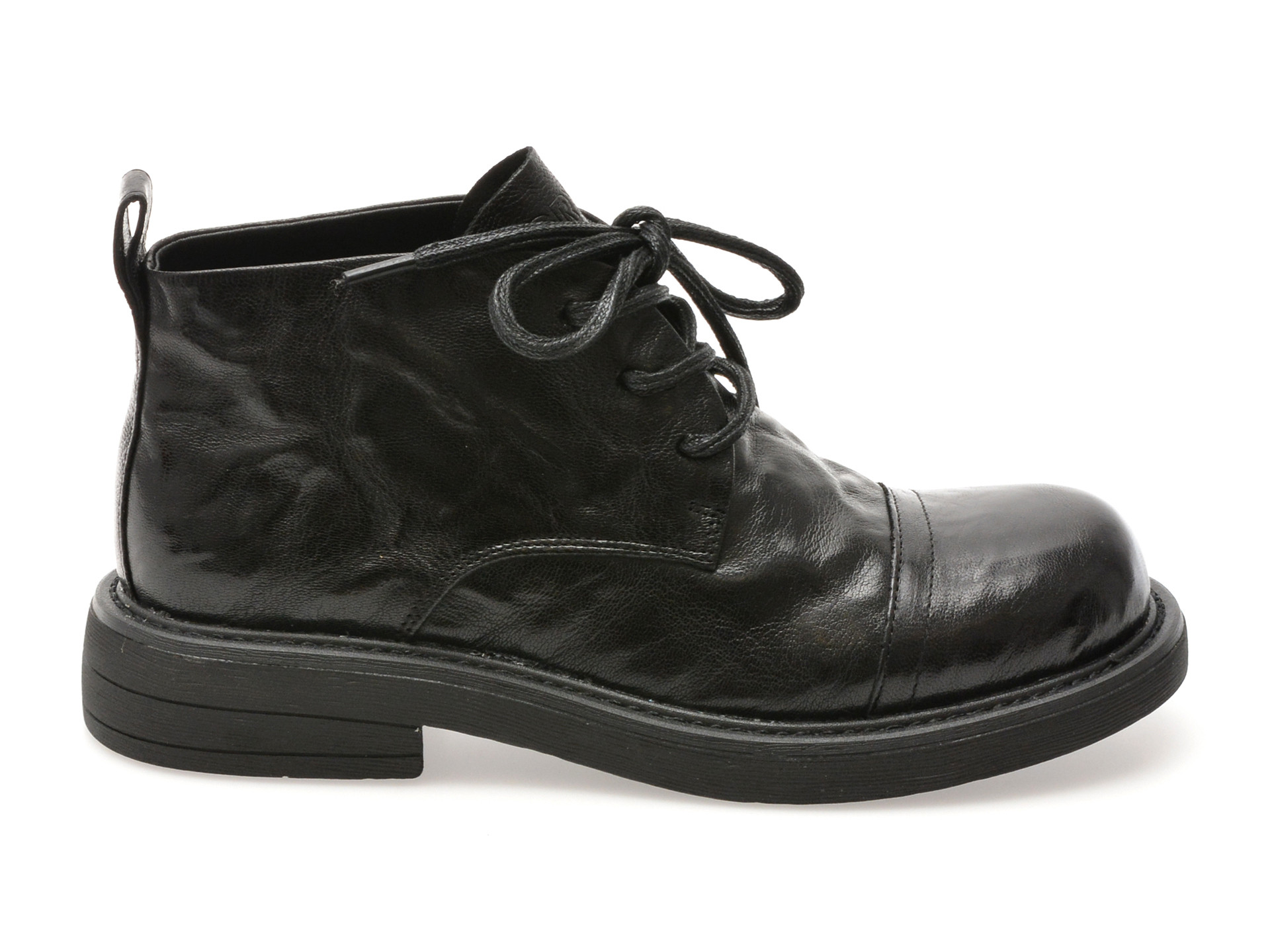 Ghete GRYXX negre, 37763, din piele naturala