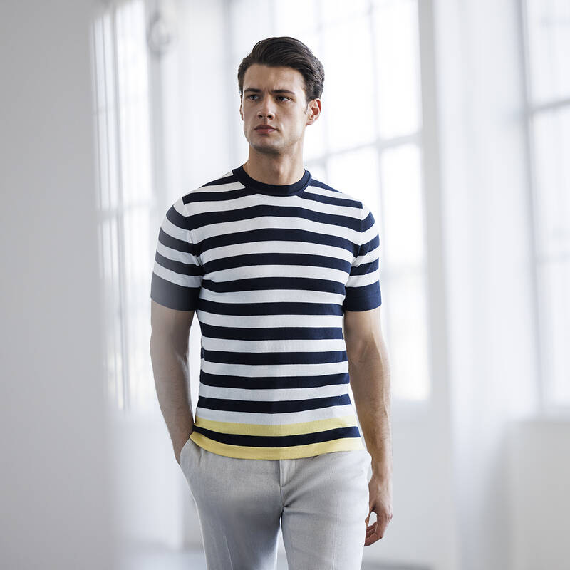 BİSİKLET YAKA KOYU LACİVERT KISA KOL TRİKO