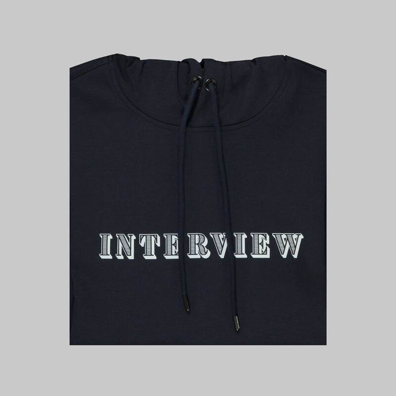 KAPÜŞONLU SİYAH SWEATSHIRT