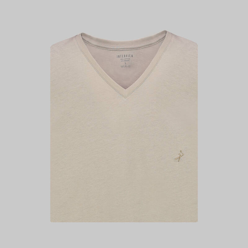 V YAKA SİYAH BASİC TİŞÖRT