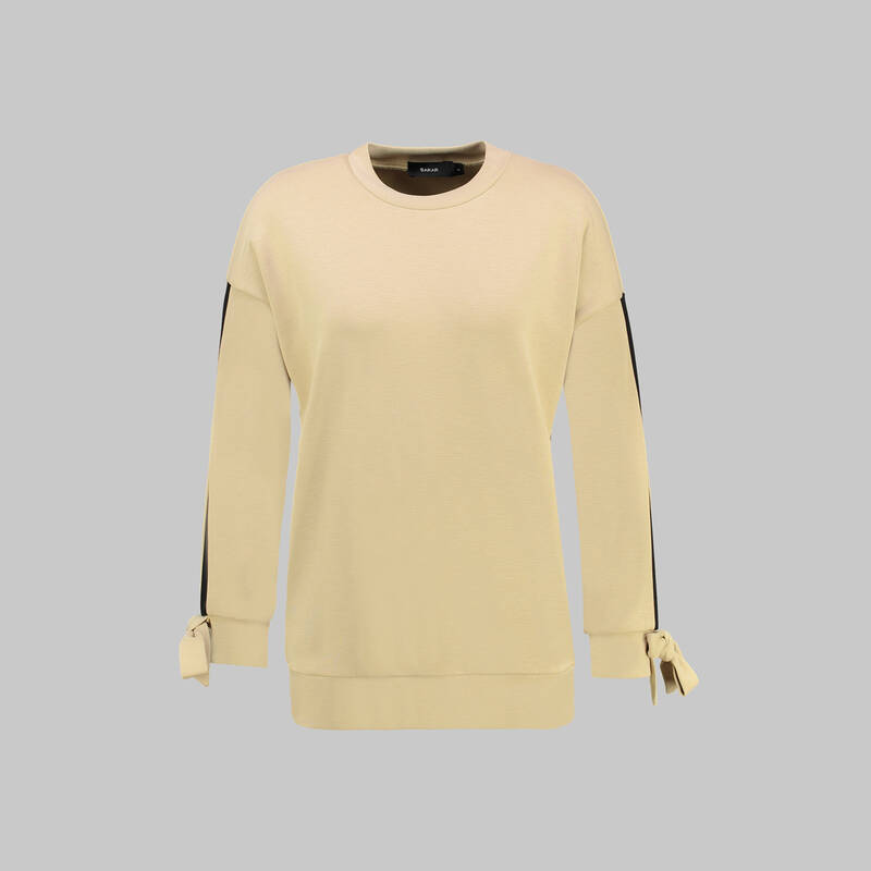 ROLAND EŞOFMAN ÜST