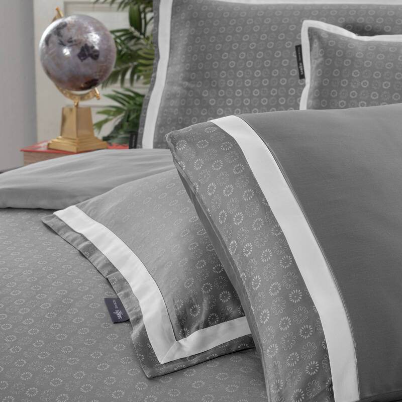 SAROV SATEN KING SIZE GRİ NEVRESİM TAKIMI