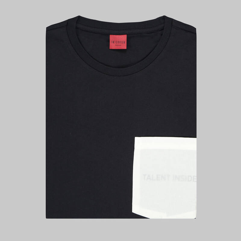 BİSİKLET YAKA CEPLİ SİYAH T-SHIRT