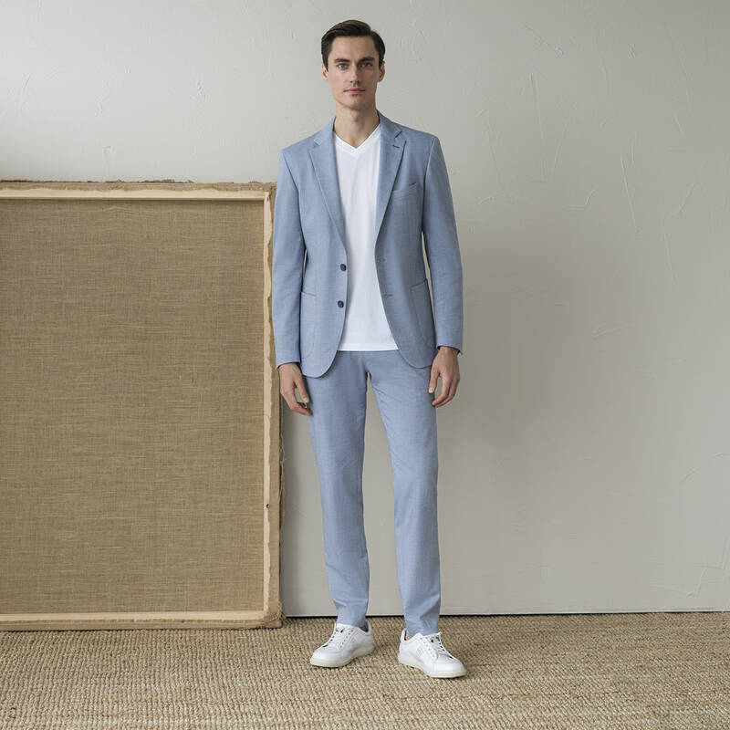 V YAKA BEYAZ TİŞÖRT