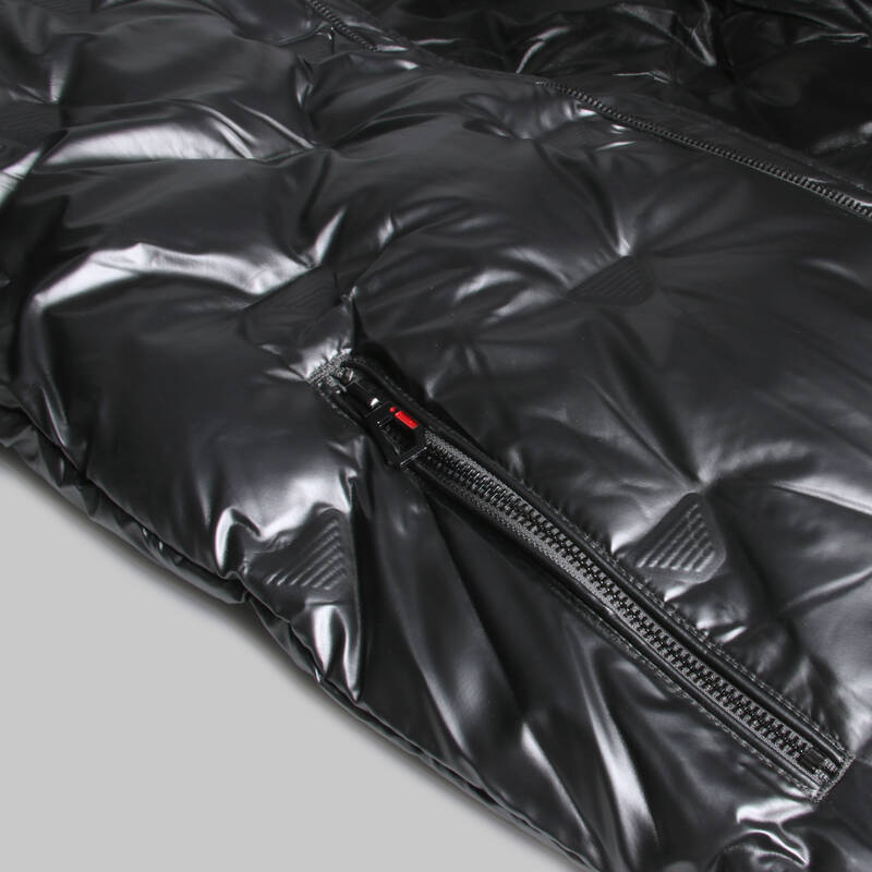 KAPÜŞONLU SİYAH MONT