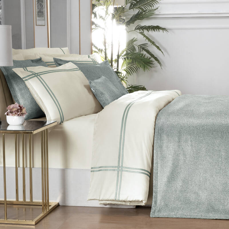 VENTUS YATAK ÖRTÜSÜ VE NEVRESİM TAKIMI