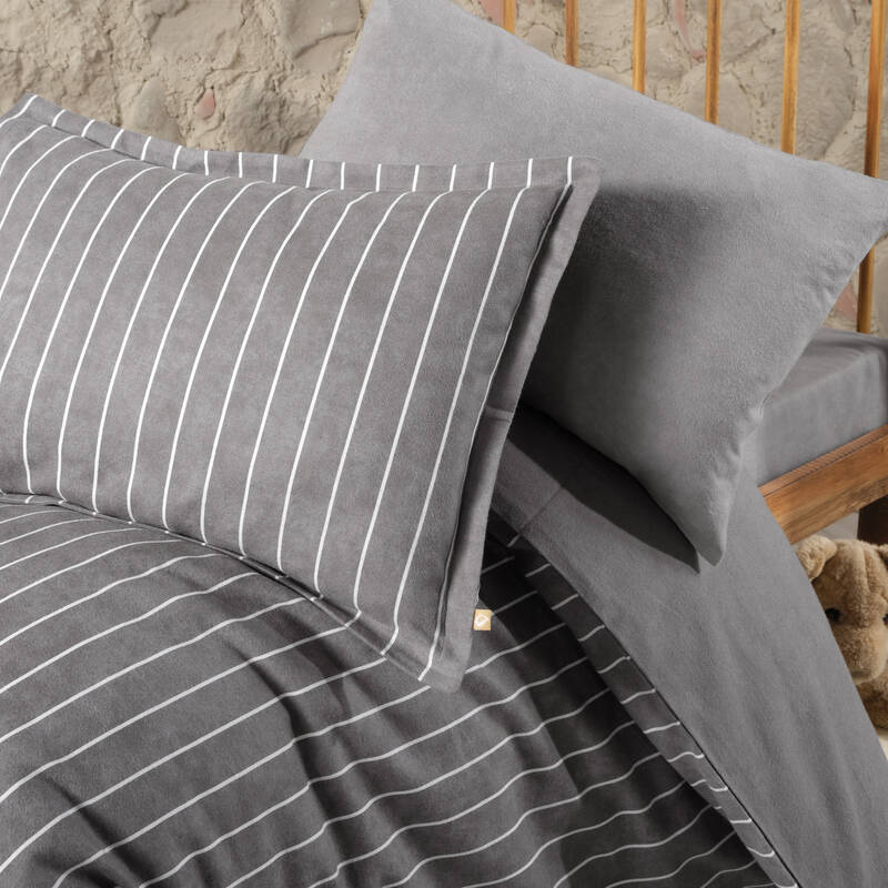 SANDRO MAVİ FLANEL BEBEK NEVRESİM TAKIMI