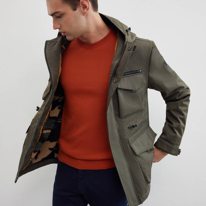 SAFARİ KAPÜŞONLU SİYAH KABAN