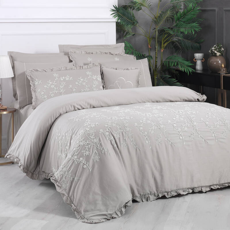 BUDA SATEN ÇİFT KİŞİLİK EKRU NEVRESİM TAKIMI