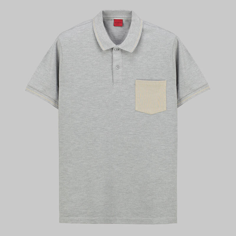 POLO YAKA CEPLİ GRİ T-SHIRT