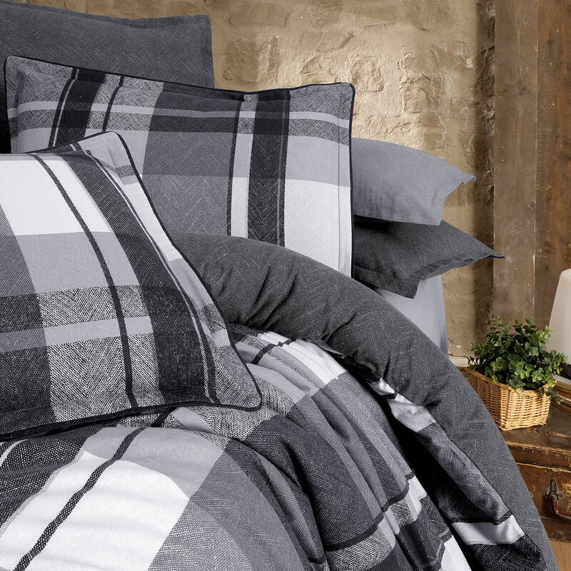 MARKIS FLANEL YEŞİL KING SIZE NEVRESİM TAKIMI