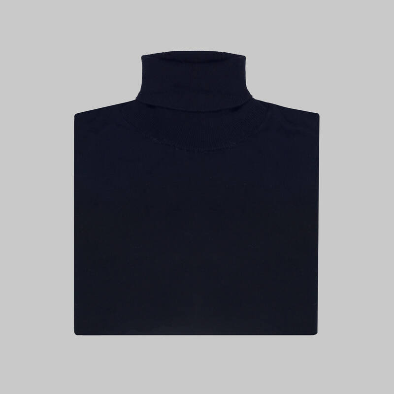 TAM BALIKCI YAKA SİYAH TRİKO