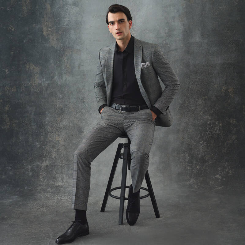 DİKİŞSİZ SİYAH KEMER