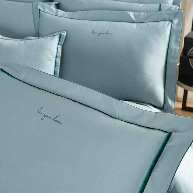 ODEO SATEN ÇİFT KİŞİLİK NEVRESİM TAKIMI