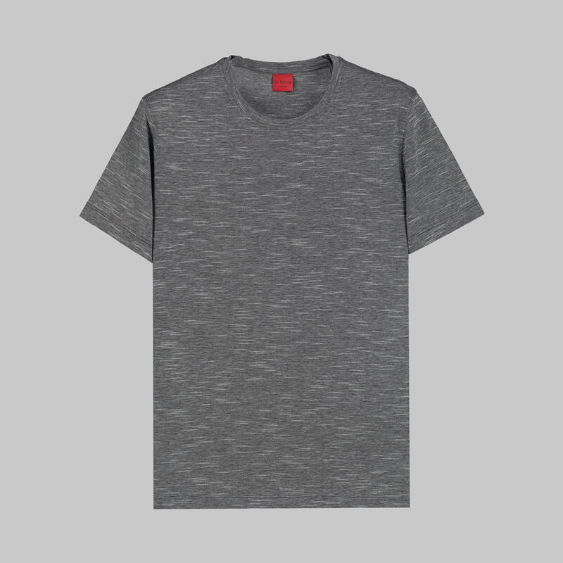 BİSİKLET YAKA SİYAH T-SHIRT