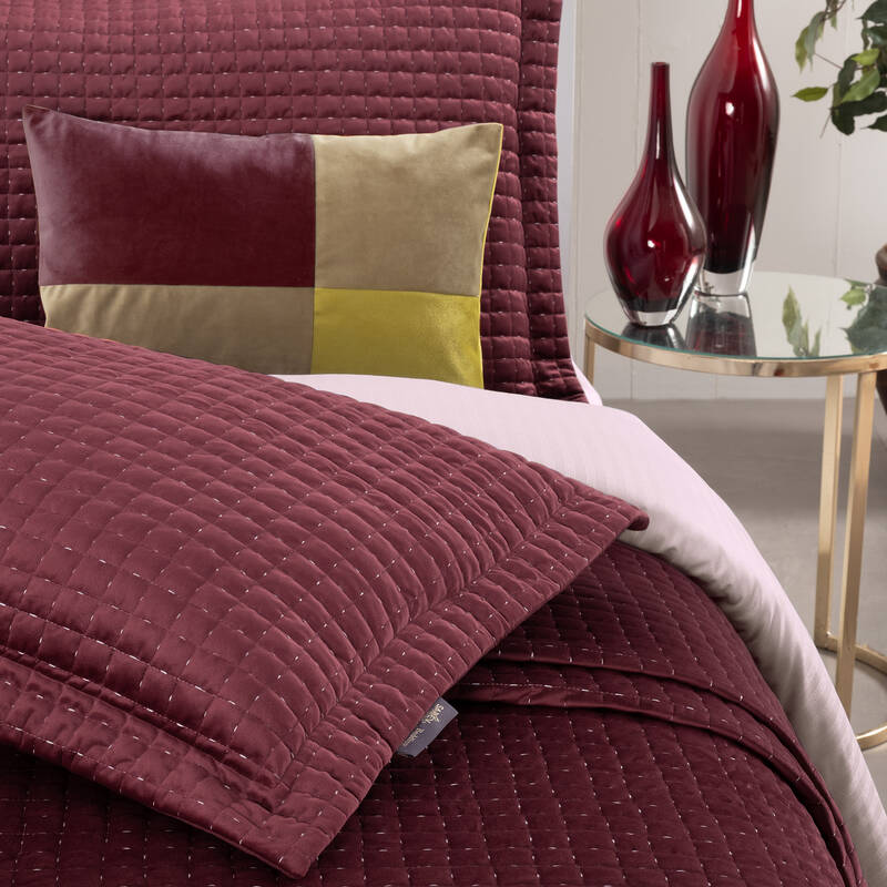 DUSTIN ÇİFT KİŞİLİK YATAK ÖRTÜSÜ SETİ