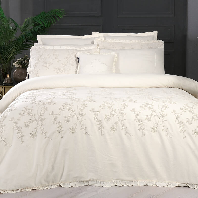 BUDA SATEN ÇİFT KİŞİLİK EKRU NEVRESİM TAKIMI