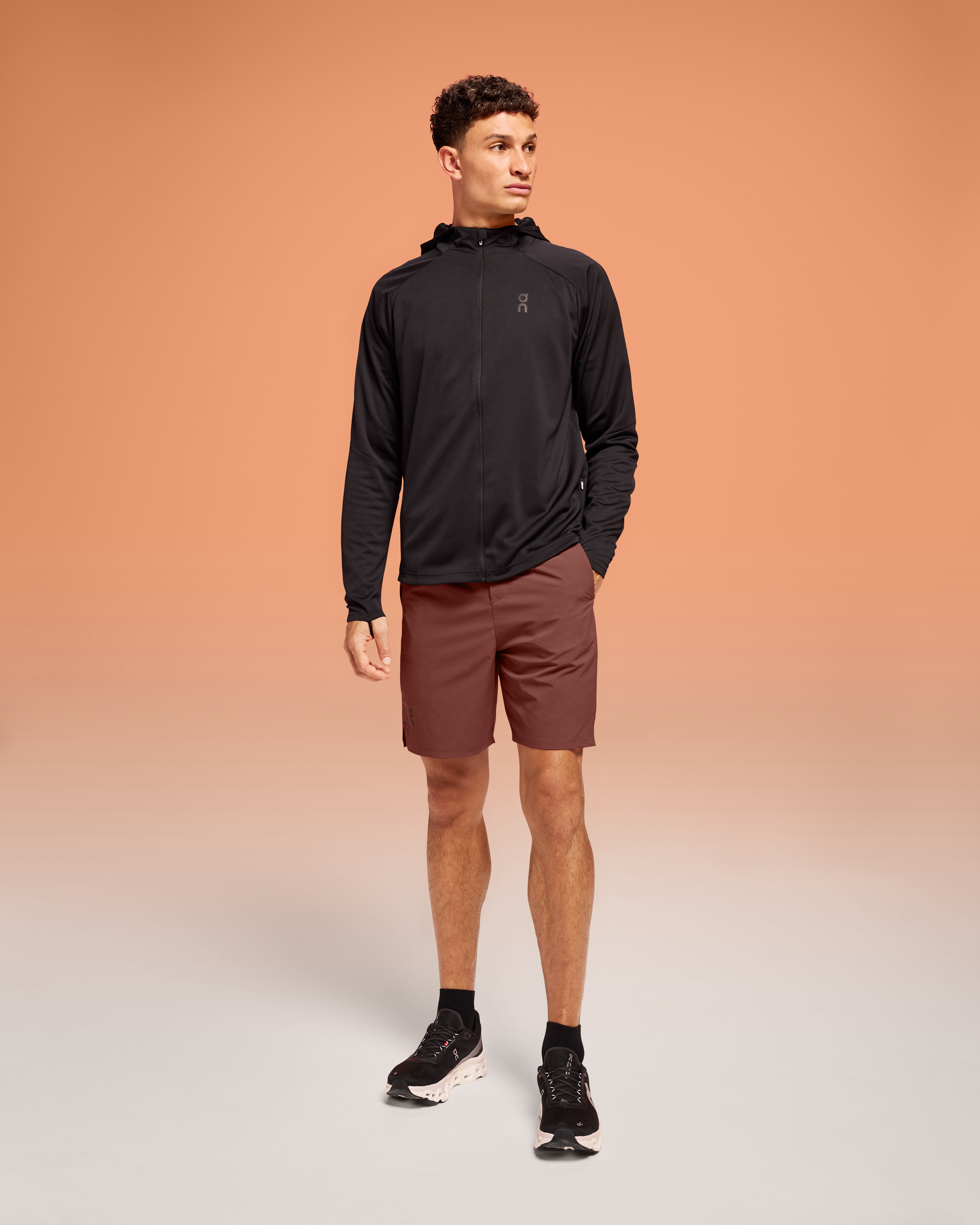 Performance Hybrid Short