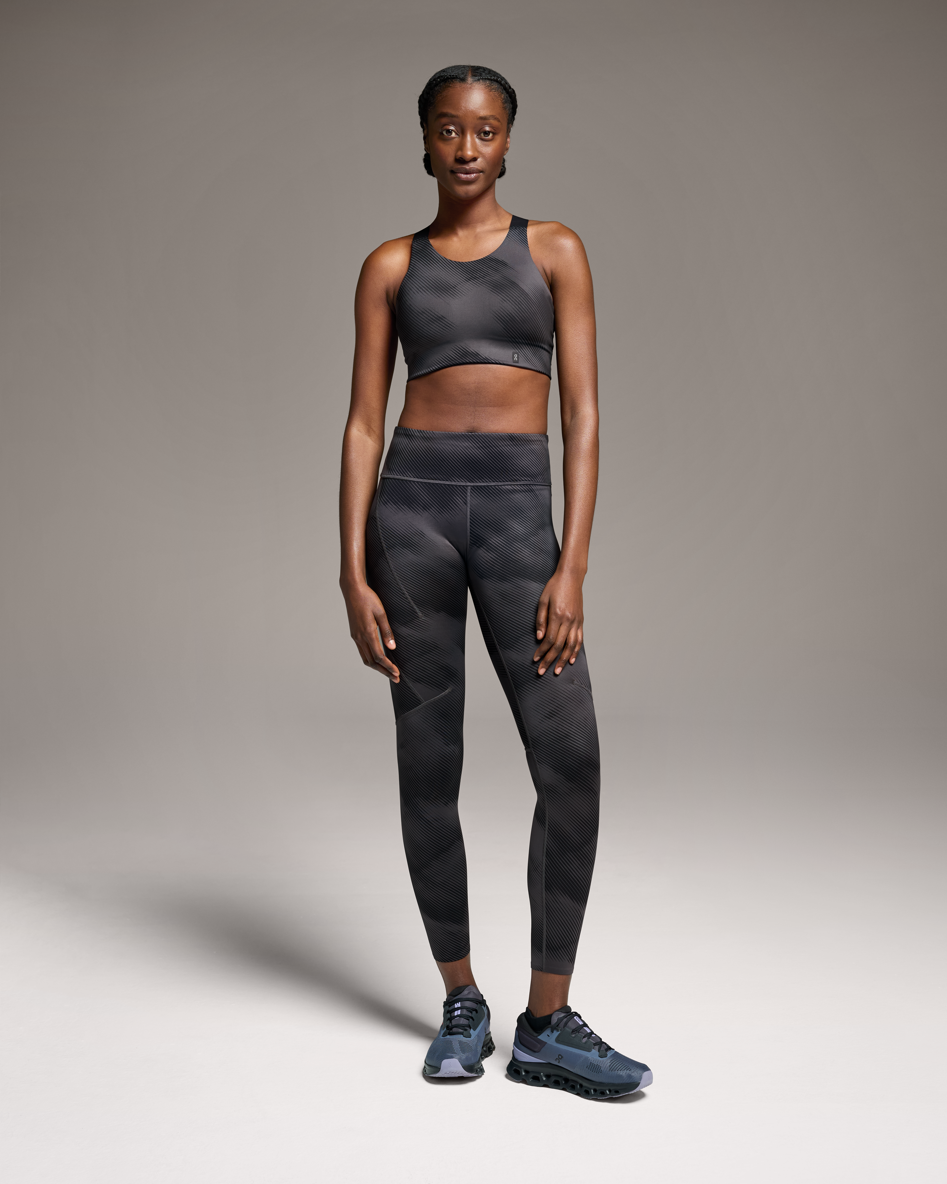 Performance Graphic Tight